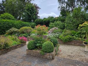 Photo 37- click for photo gallery